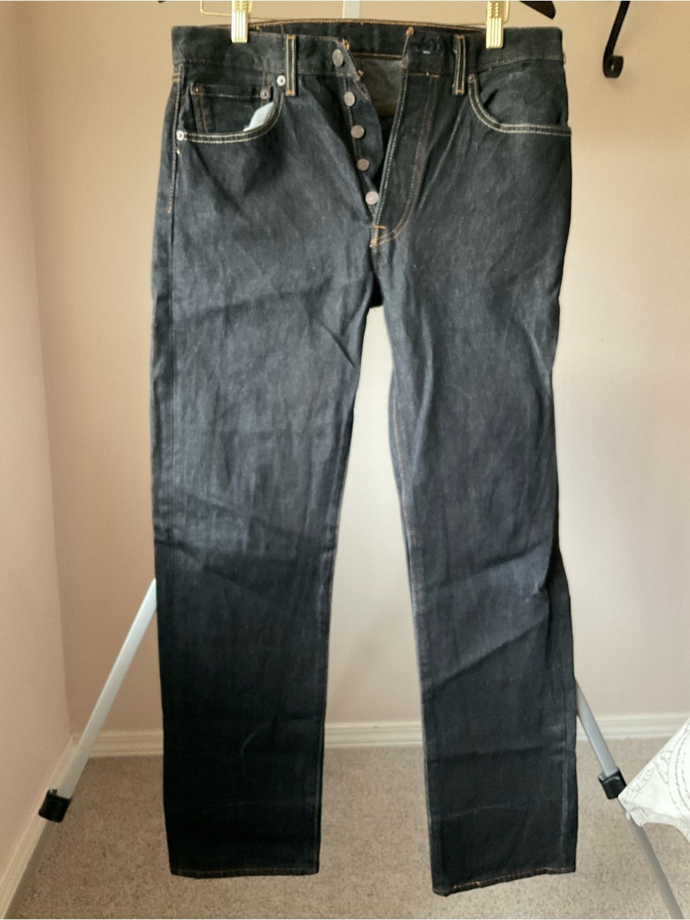 Men's Black Straight-Leg Jeans